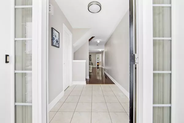 Whitby, ON L1R 0C5,39 Harkness DR