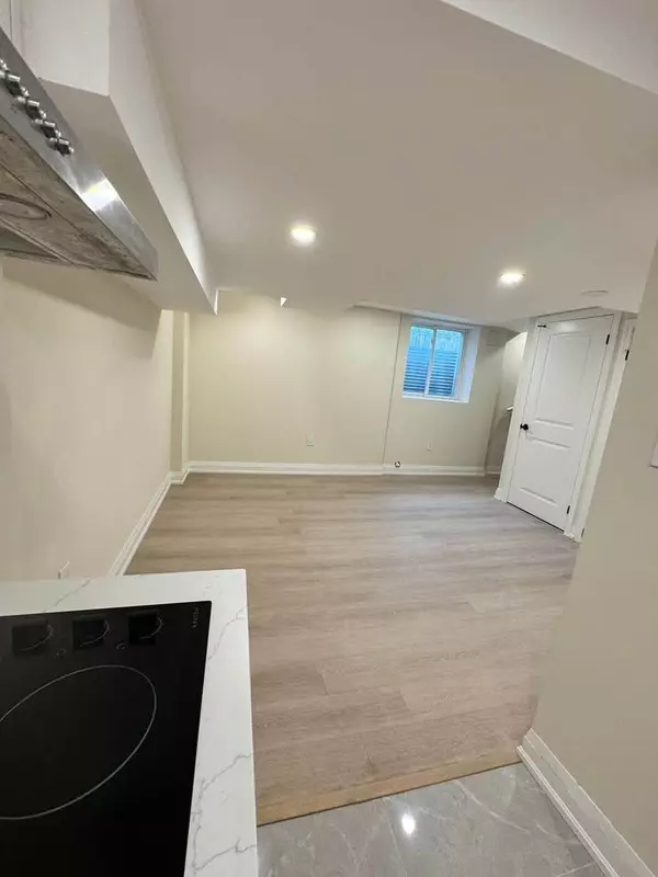 St. Catharines, ON L2M 4K9,60 Wakelin Lower TER