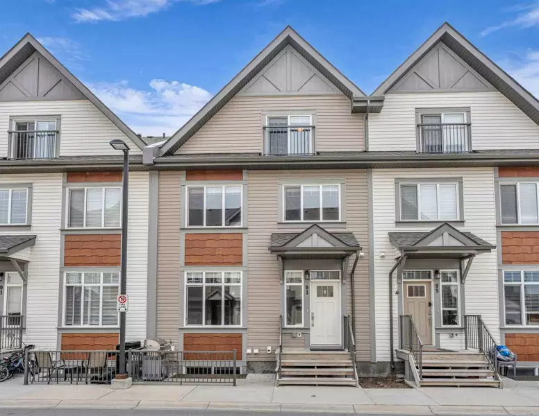 93 Copperstone Common SE, Calgary, AB T2Z 3E4