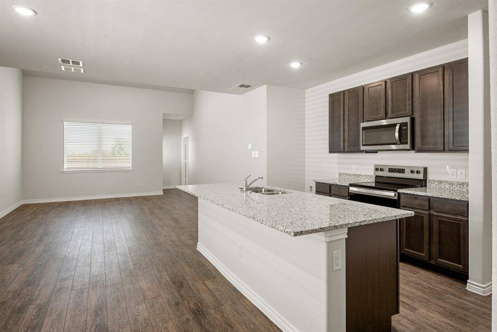 Fort Worth, TX 76123,7809 White Spruce Lane