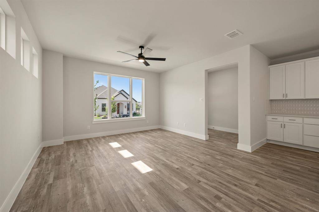Crowley, TX 76036,1125 Carnation Drive
