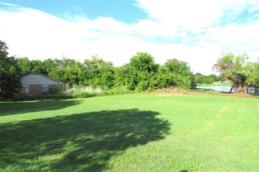 Joshua, TX 76058,306 Country Club Drive