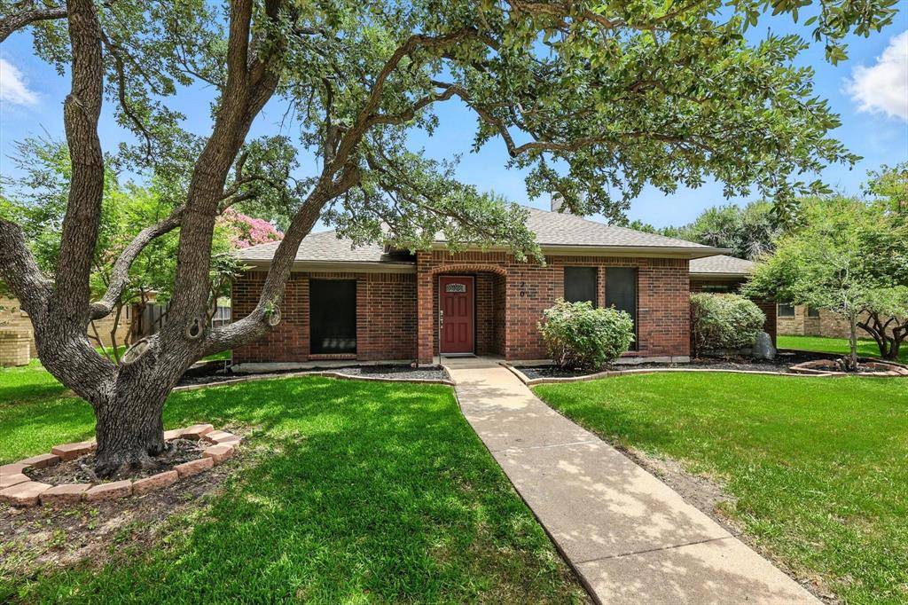 Coppell, TX 75019,120 Simmons Drive