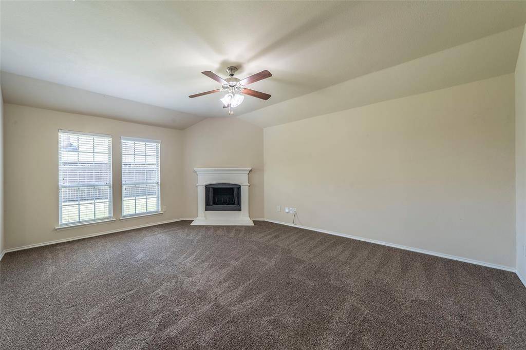 Waxahachie, TX 75165,109 Honeysuckle Lane