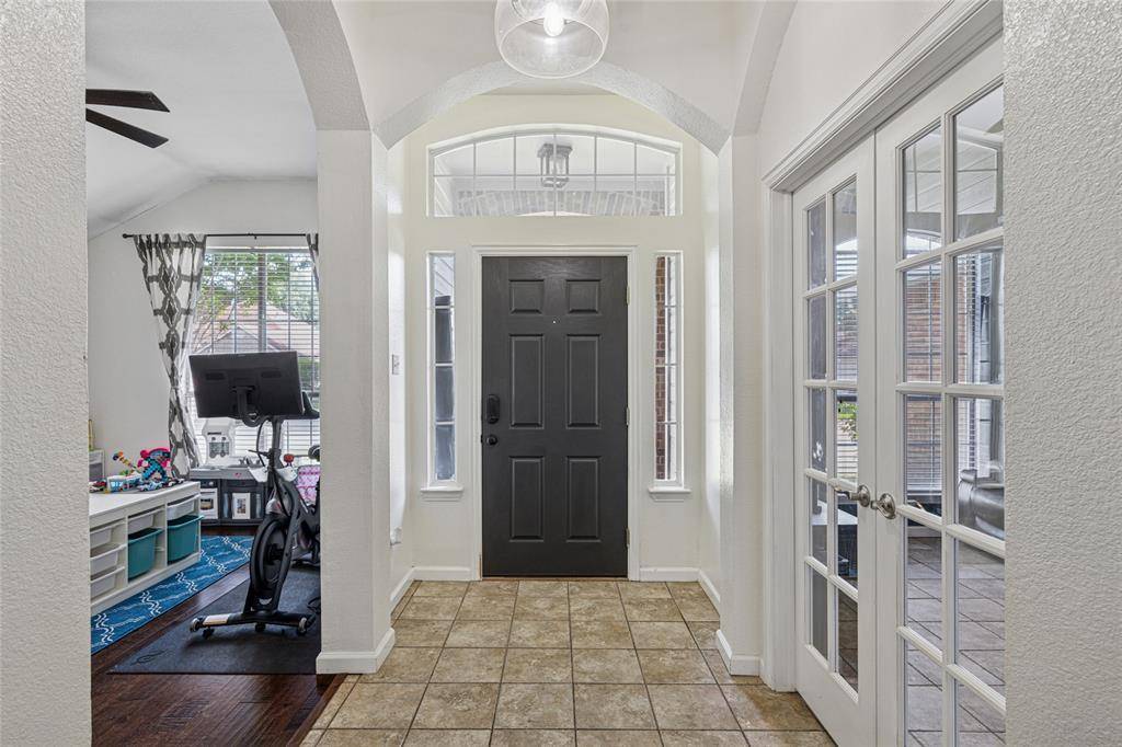 Haltom City, TX 76137,3916 Larkspur Drive