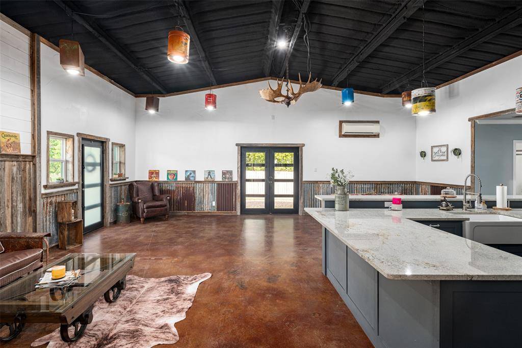 Leonard, TX 75452,5679 County Road 1137