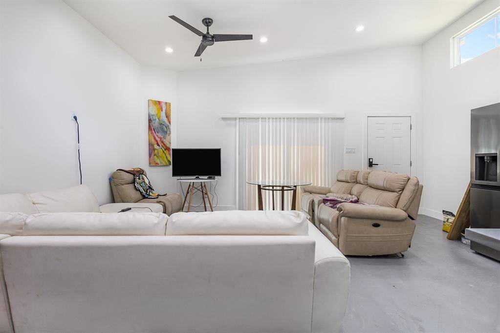 Dallas, TX 75223,1030 Mount Auburn Avenue #B