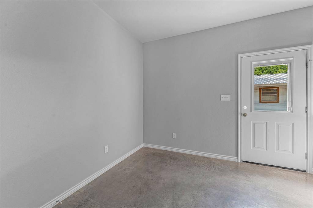 Stephenville, TX 76401,934 W Shirley Street