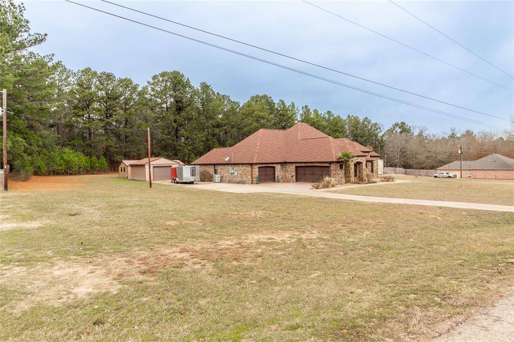 Troup, TX 75789,273 CR 4924