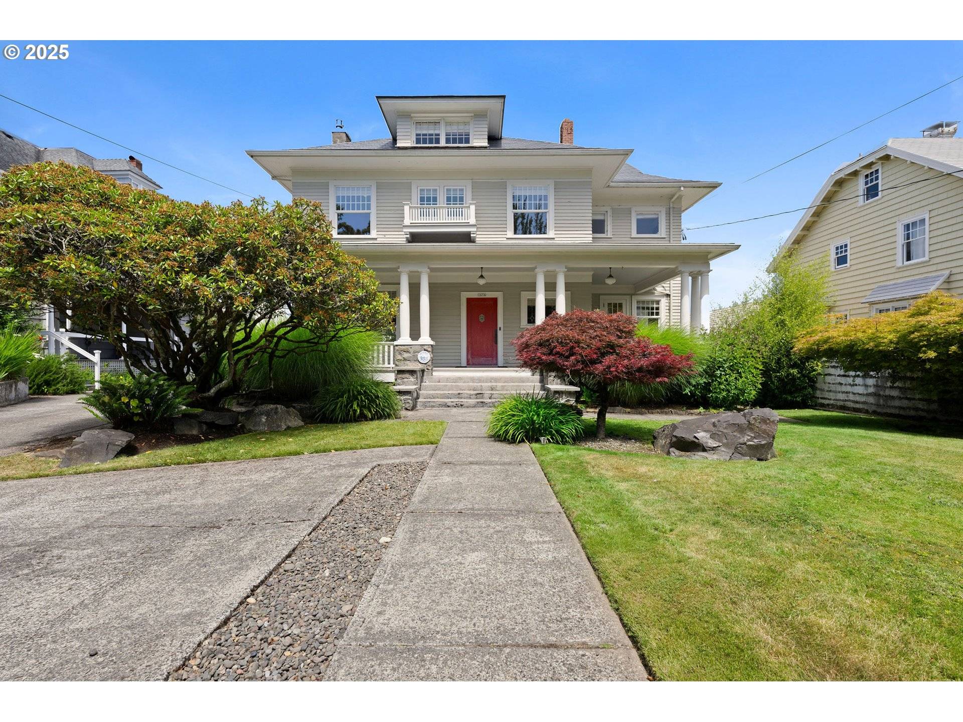 1656 IRVING AVE, Astoria, OR 97103