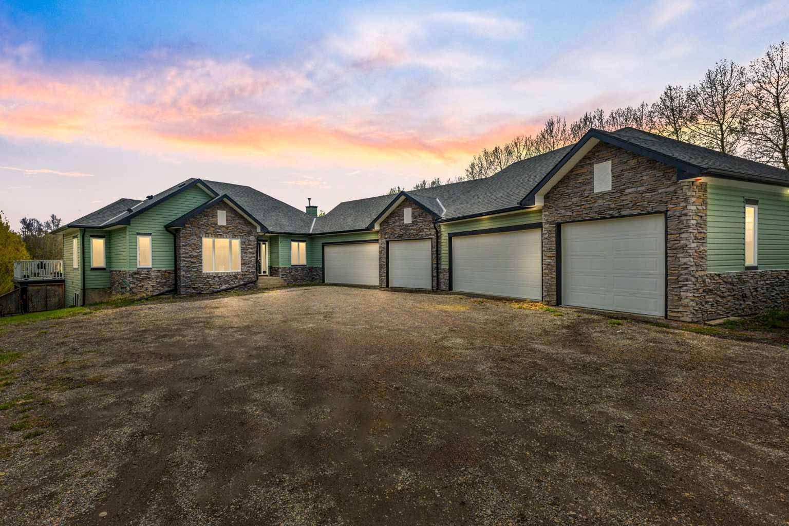 Rural Foothills County, AB T0L 1W2,288017 160 AVE W