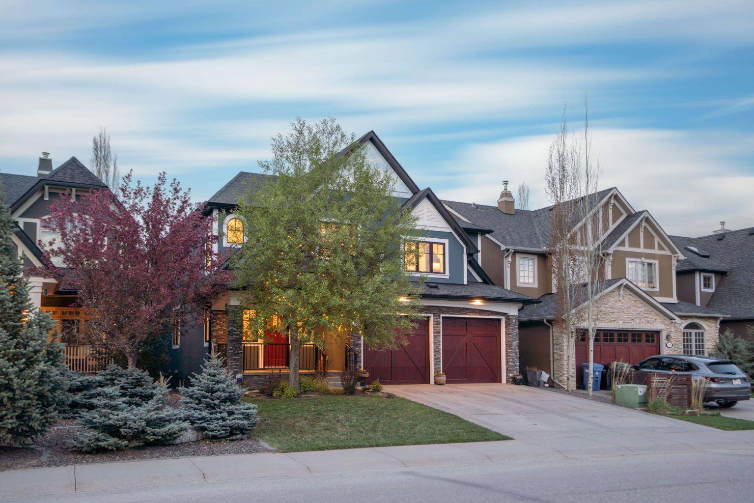 Calgary, AB T3H 5W5,980 73 ST Southwest