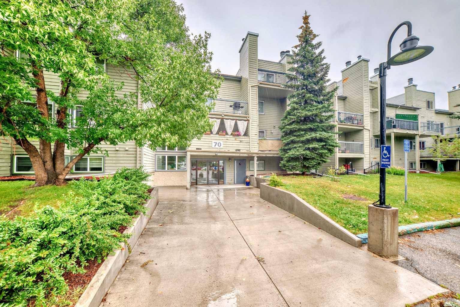 70 Glamis DR SW #2248, Calgary, AB T3E 6T6