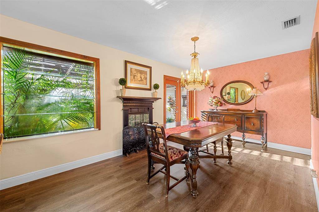 Plantation, FL 33317,4300 NW 7th Ct