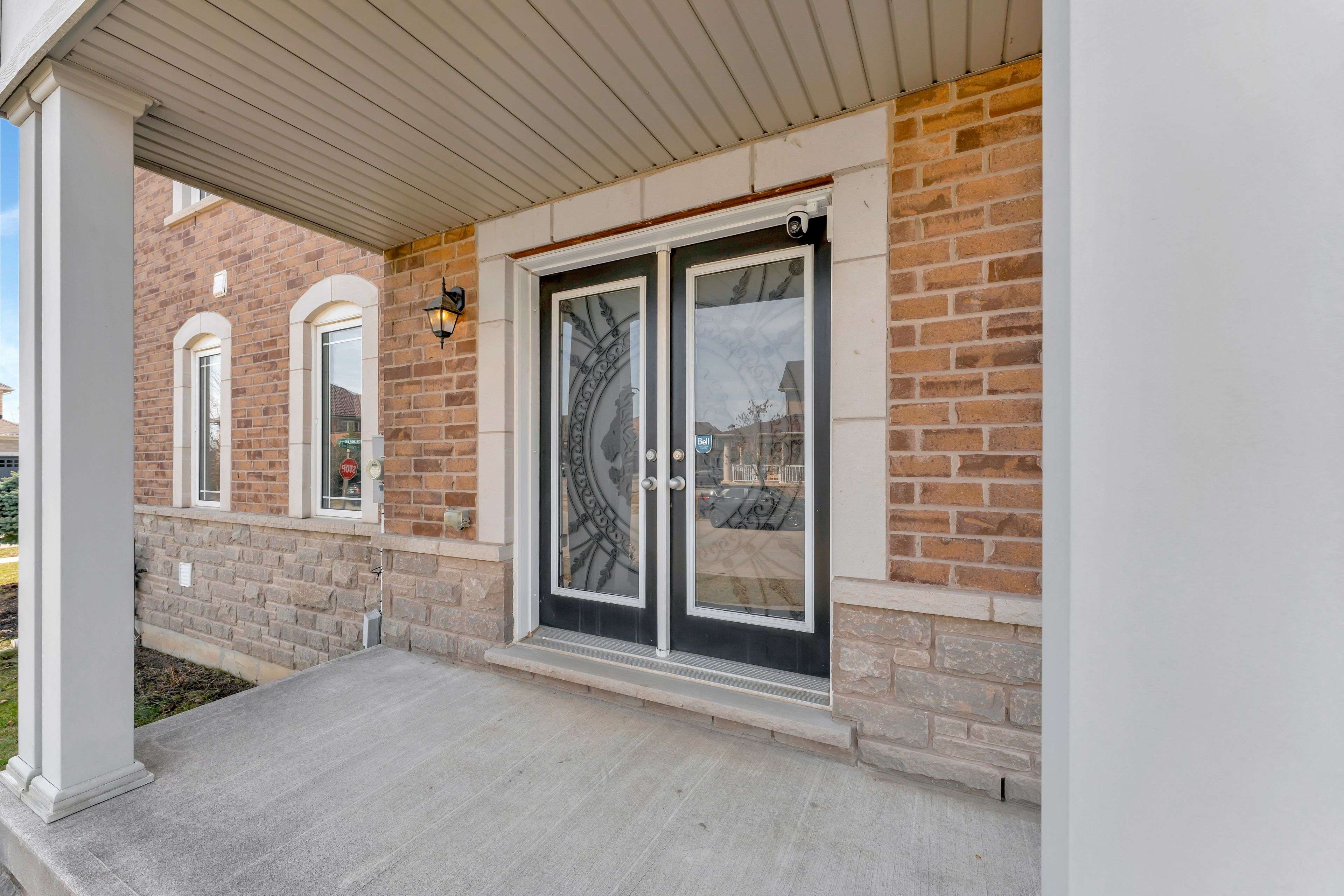Brantford, ON N3S 0E1,241 Thomas AVE
