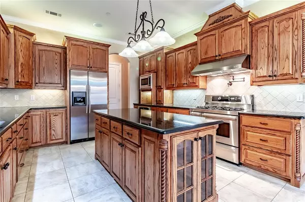 Sunnyvale, TX 75182,317 Meadow Drive