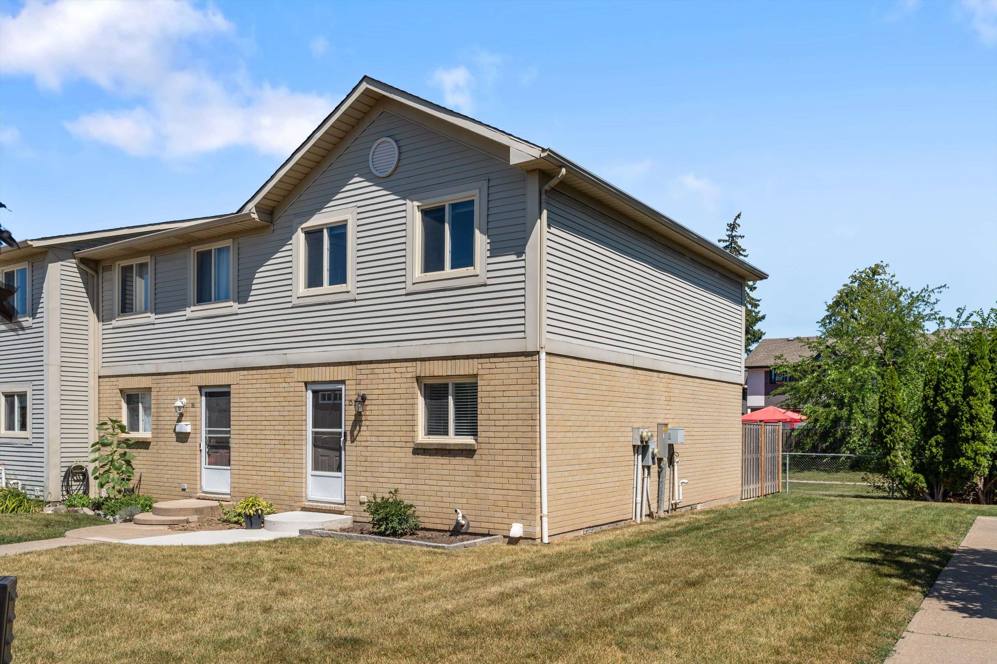 65 Dorchester BLVD #15, St. Catharines, ON L2M 7T3