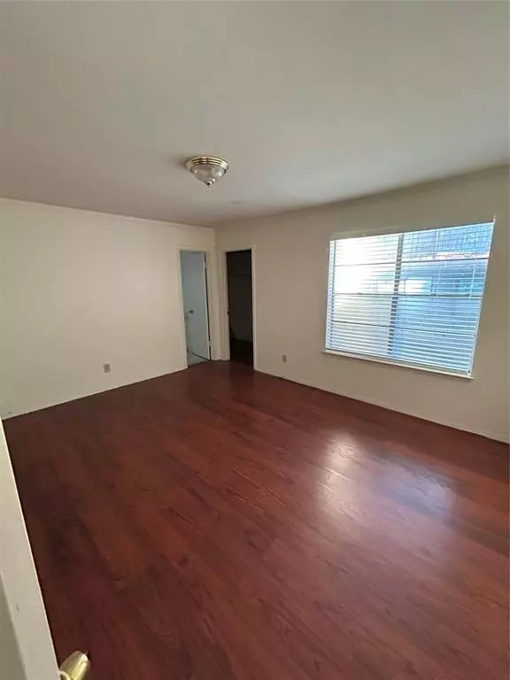 Dallas, TX 75231,6630 Eastridge Drive #132