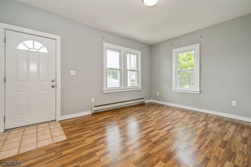 Netcong Boro, NJ 07857,97 Allen St #2