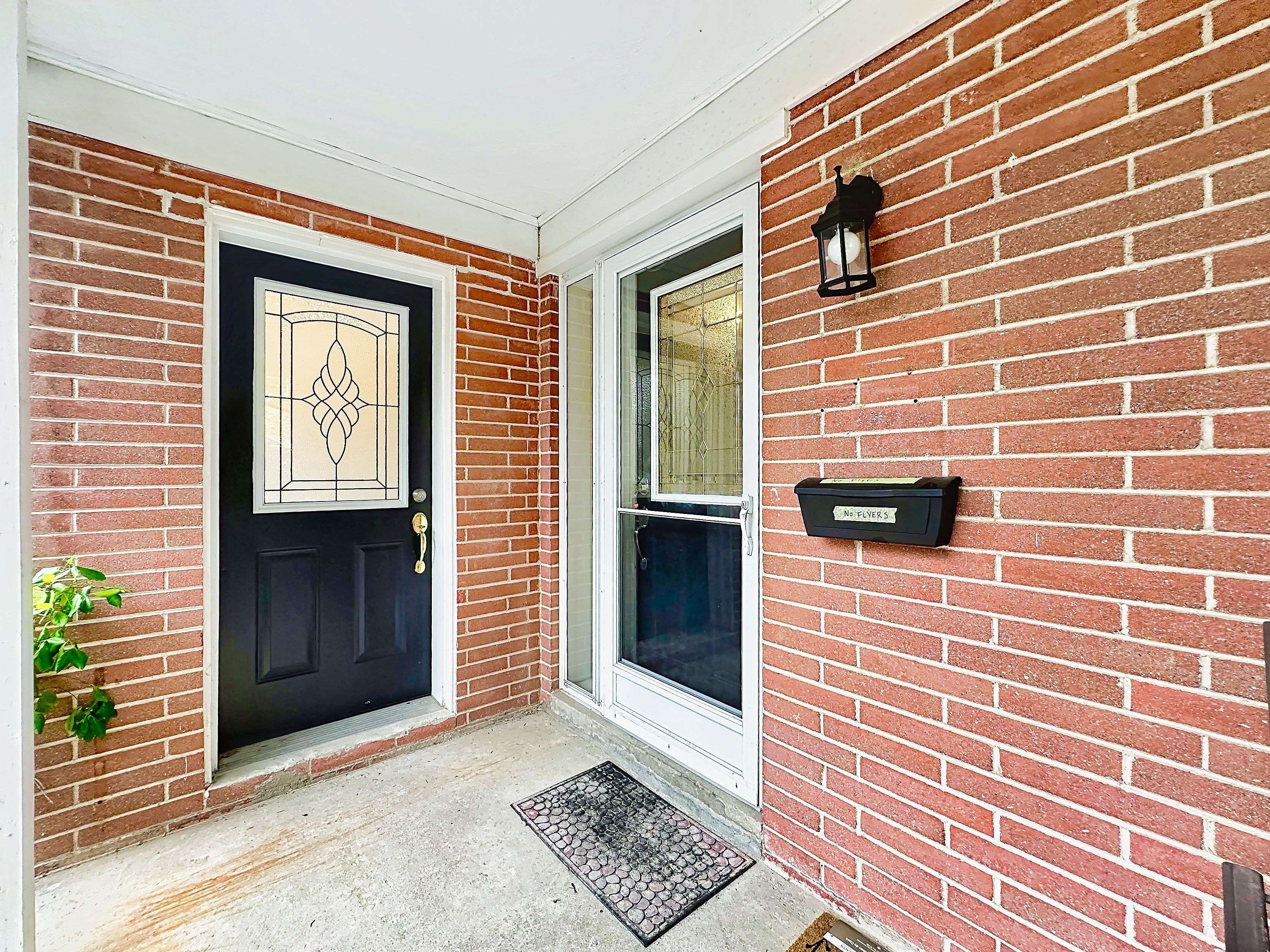 Toronto E07, ON M1S 1L1,55 Emmeline CRES