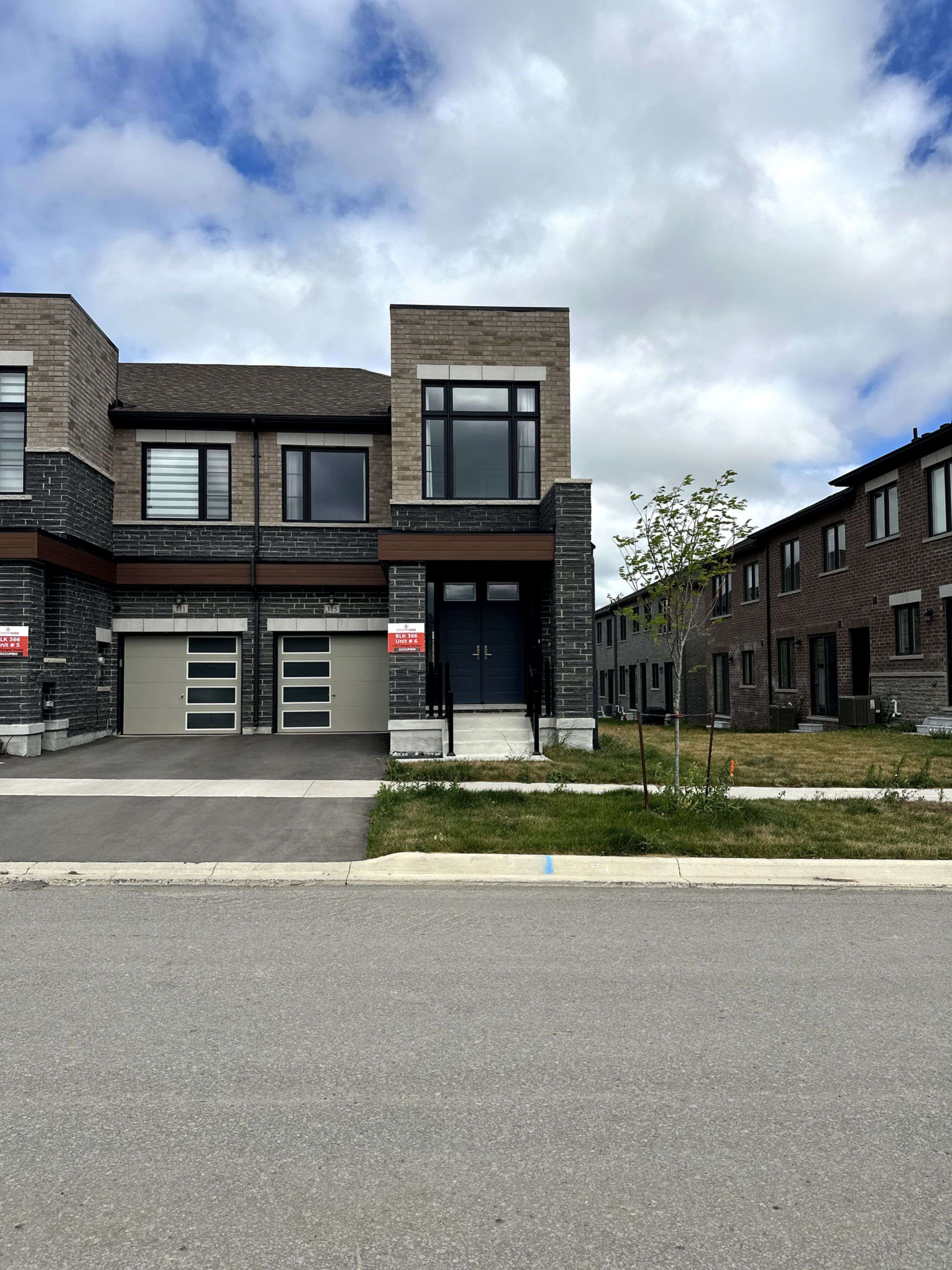 115 Tempel ST, Richmond Hill, ON L4E 1K7