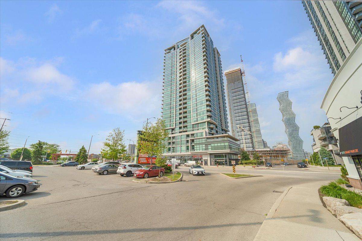 3985 Grand Park DR #2302, Mississauga, ON L5B 0H8