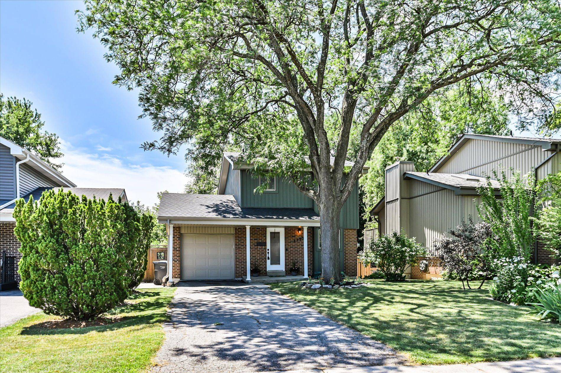 4277 Jefton CRES, Mississauga, ON L5L 1Z2