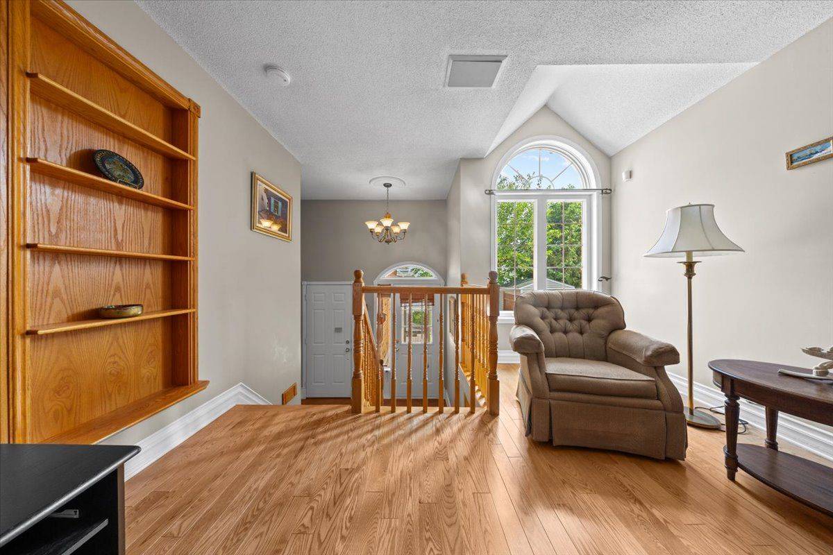 Orleans - Convent Glen And Area, ON K1C 6K3,1694 Toulouse CRES