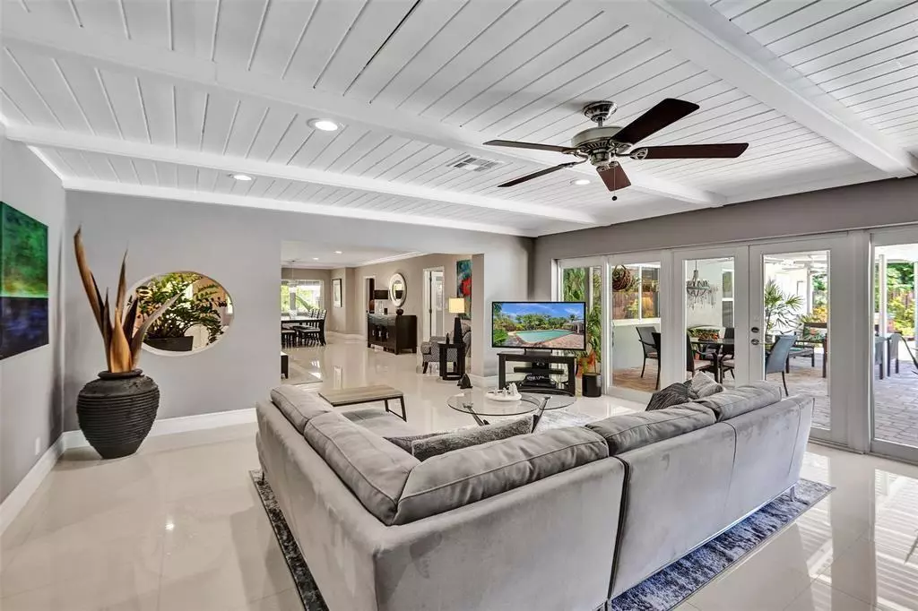 Fort Lauderdale, FL 33305,2524 NE 26th Ter