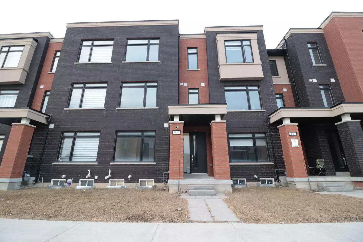 Brampton, ON L7A 4Z1,433 Veterans DR