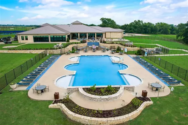 Heath, TX 75126,529 Fallen Timber Drive
