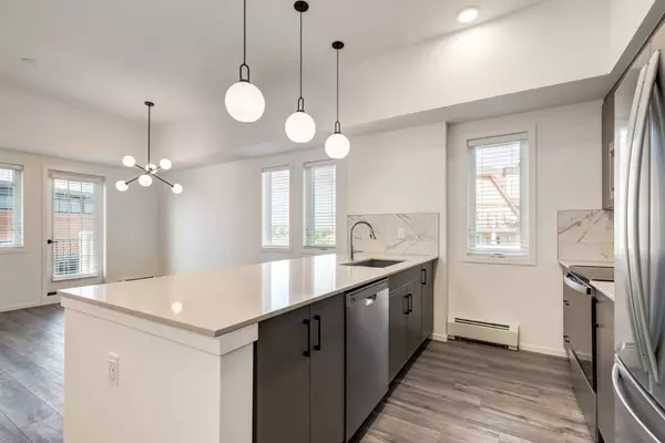 Calgary, AB T3M 4E1,140 Mahogany ST SE #401