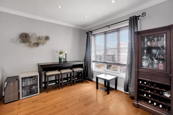 Vaughan, ON L6A 2W9,6 Solway AVE