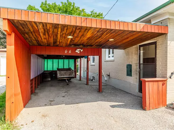 Richmond Hill, ON L4C 2L6,64 Rockport CRES