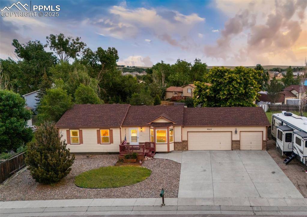 6645 Weeping Willow DR, Colorado Springs, CO 80925
