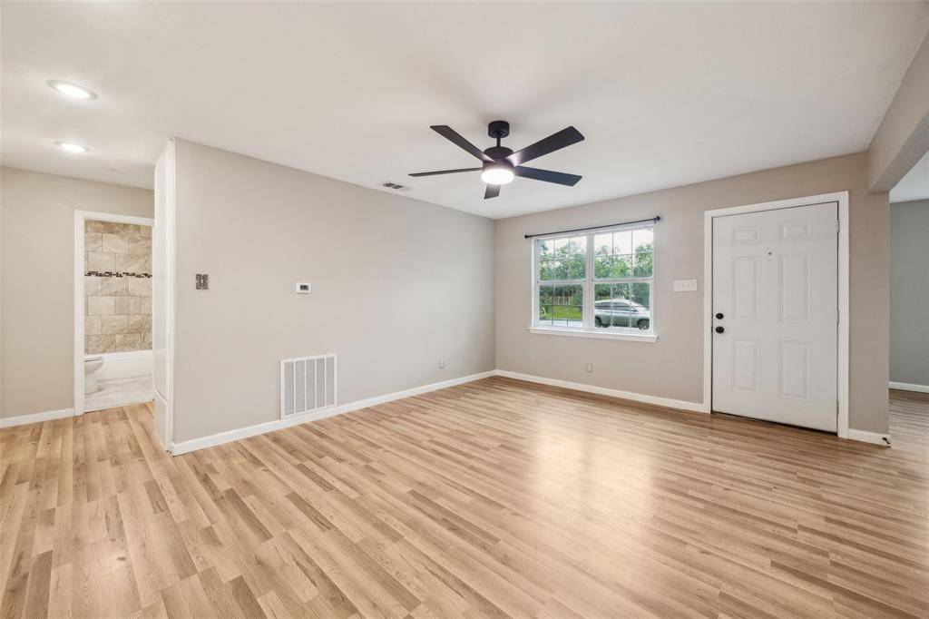 2509 Clearview Circle, Dallas, TX 75233