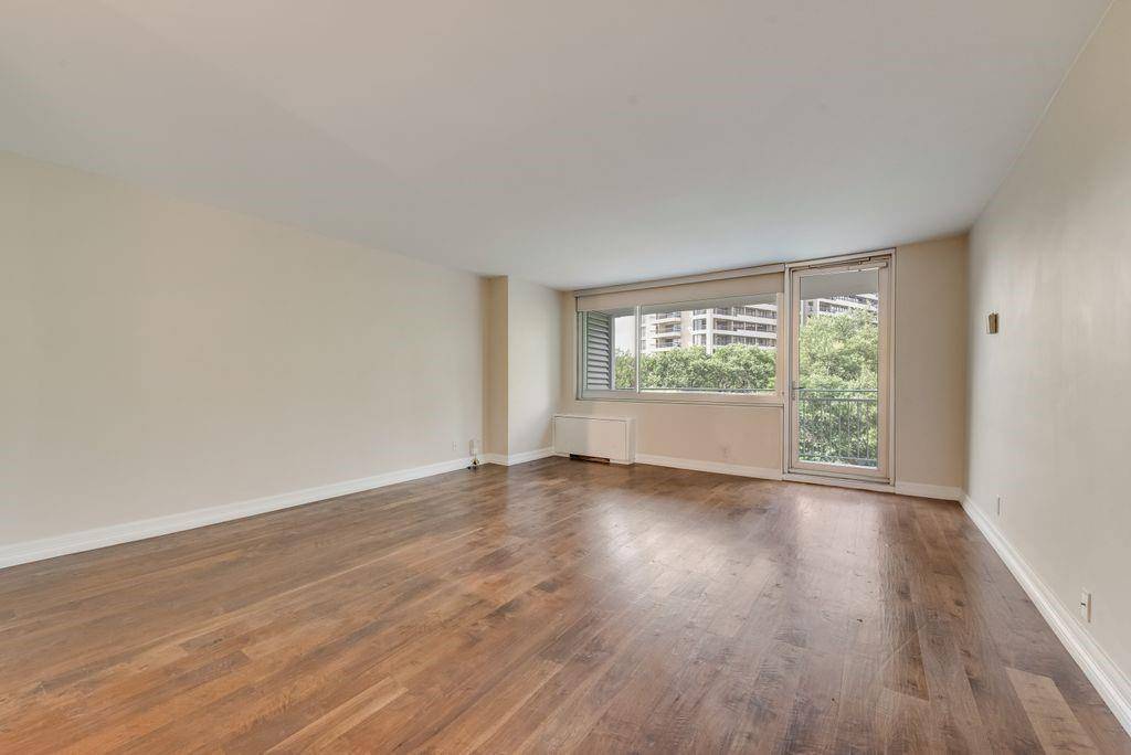 Dallas, TX 75219,3883 Turtle Creek Boulevard #311