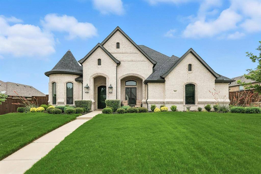 901 Saint Peter Lane, Prosper, TX 75078
