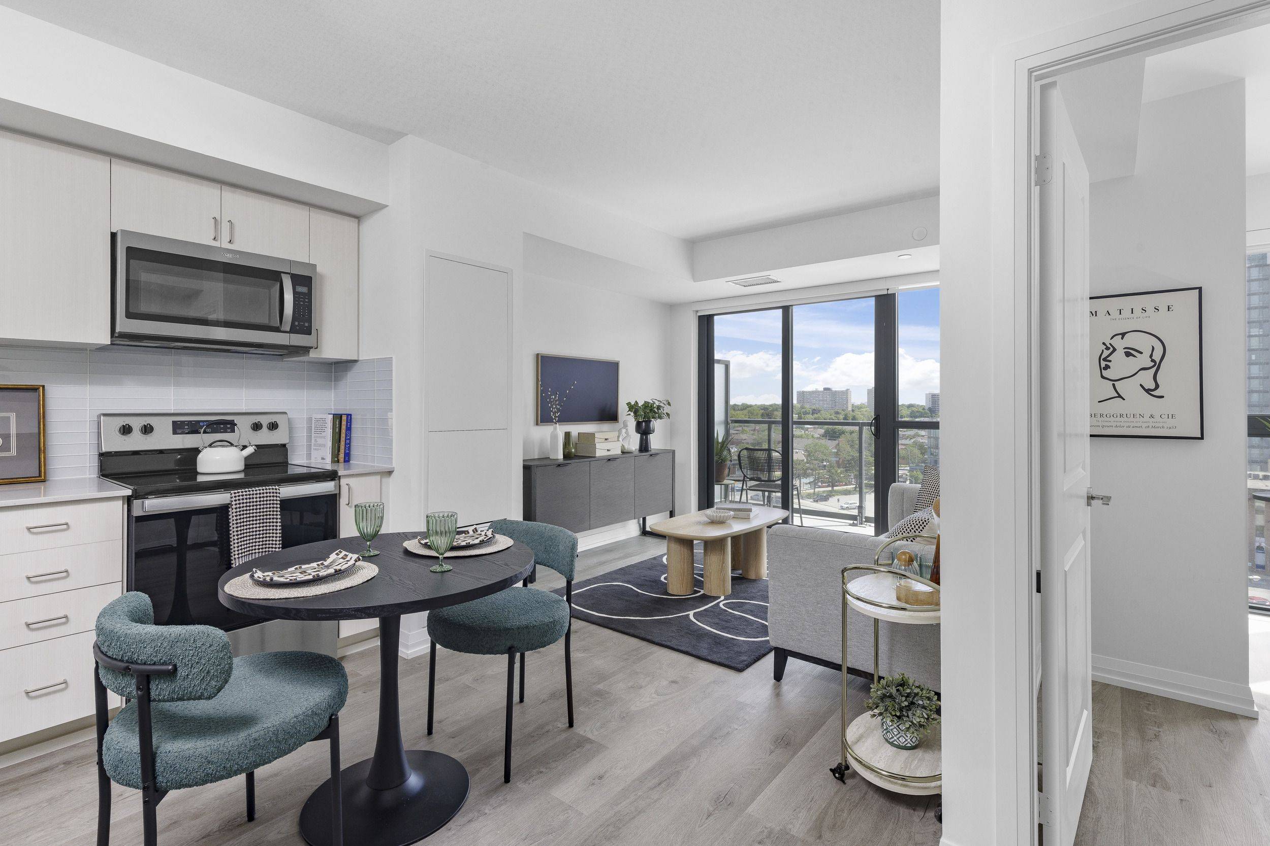 Toronto C15, ON M2J 0H8,325 Yorkland BLVD #209