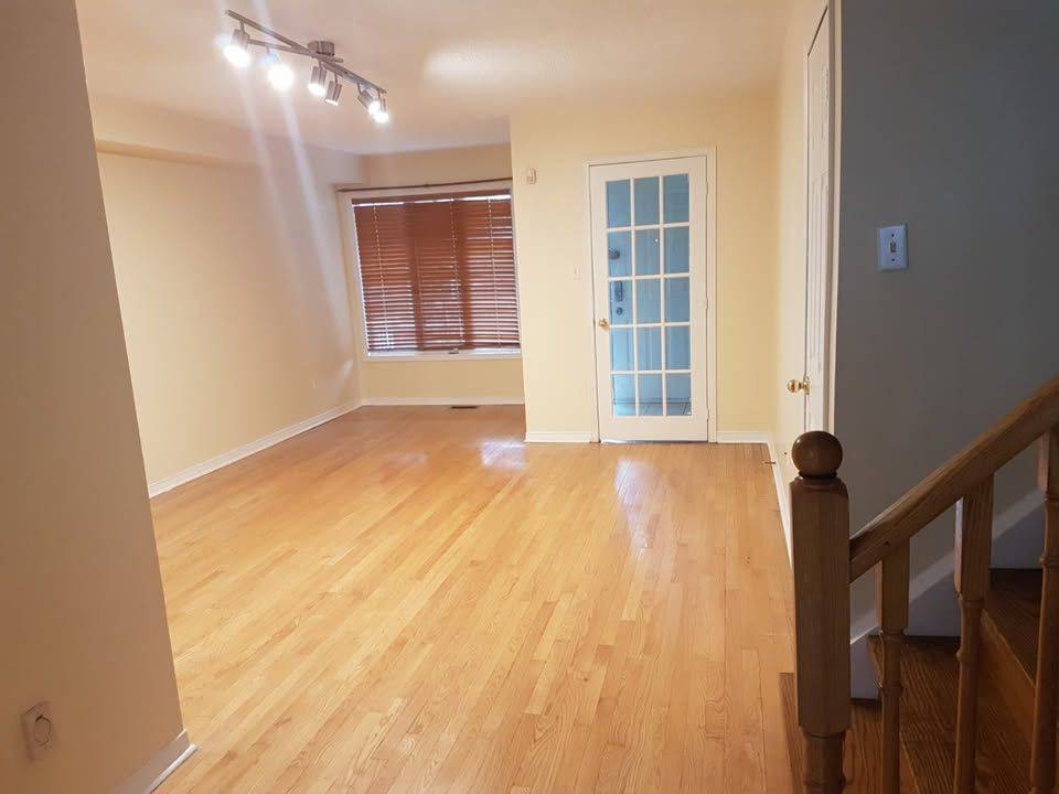 Richmond Hill, ON L4B 4L2,51 Waterton CRES