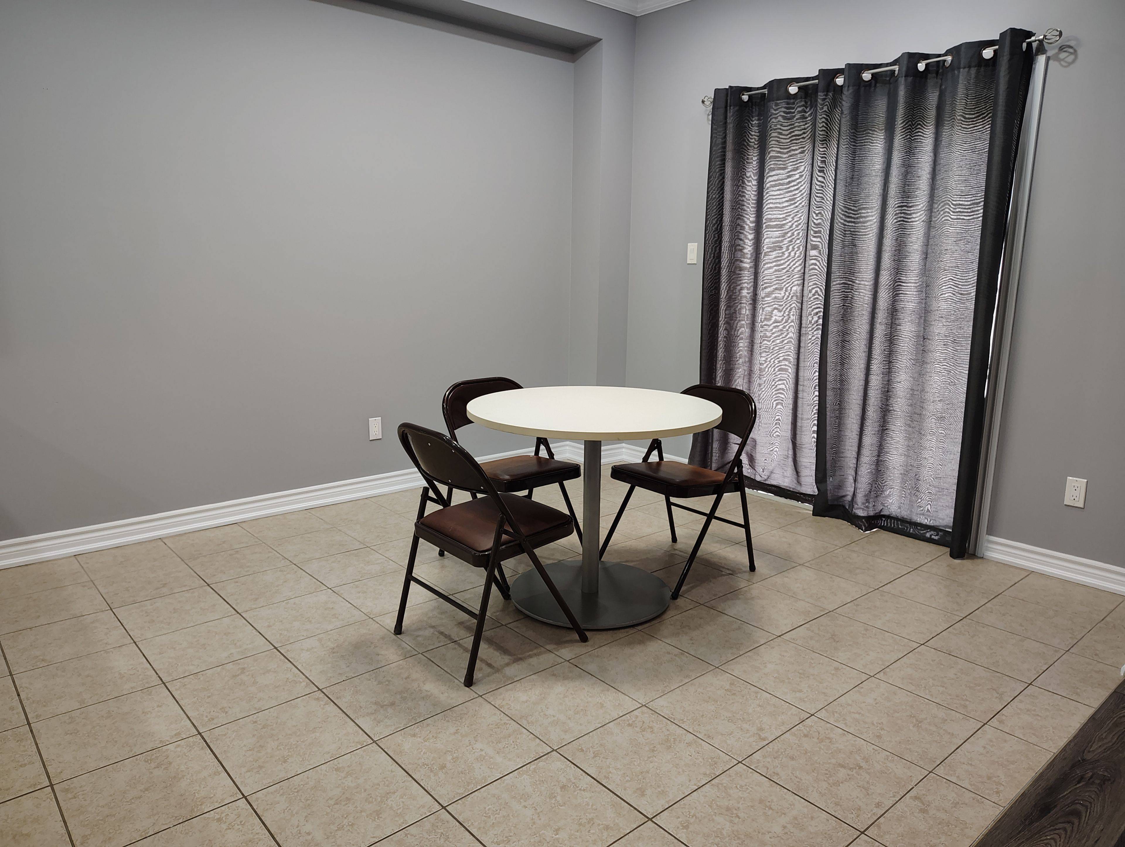 Orillia, ON L3V 6H2,104 Diana DR