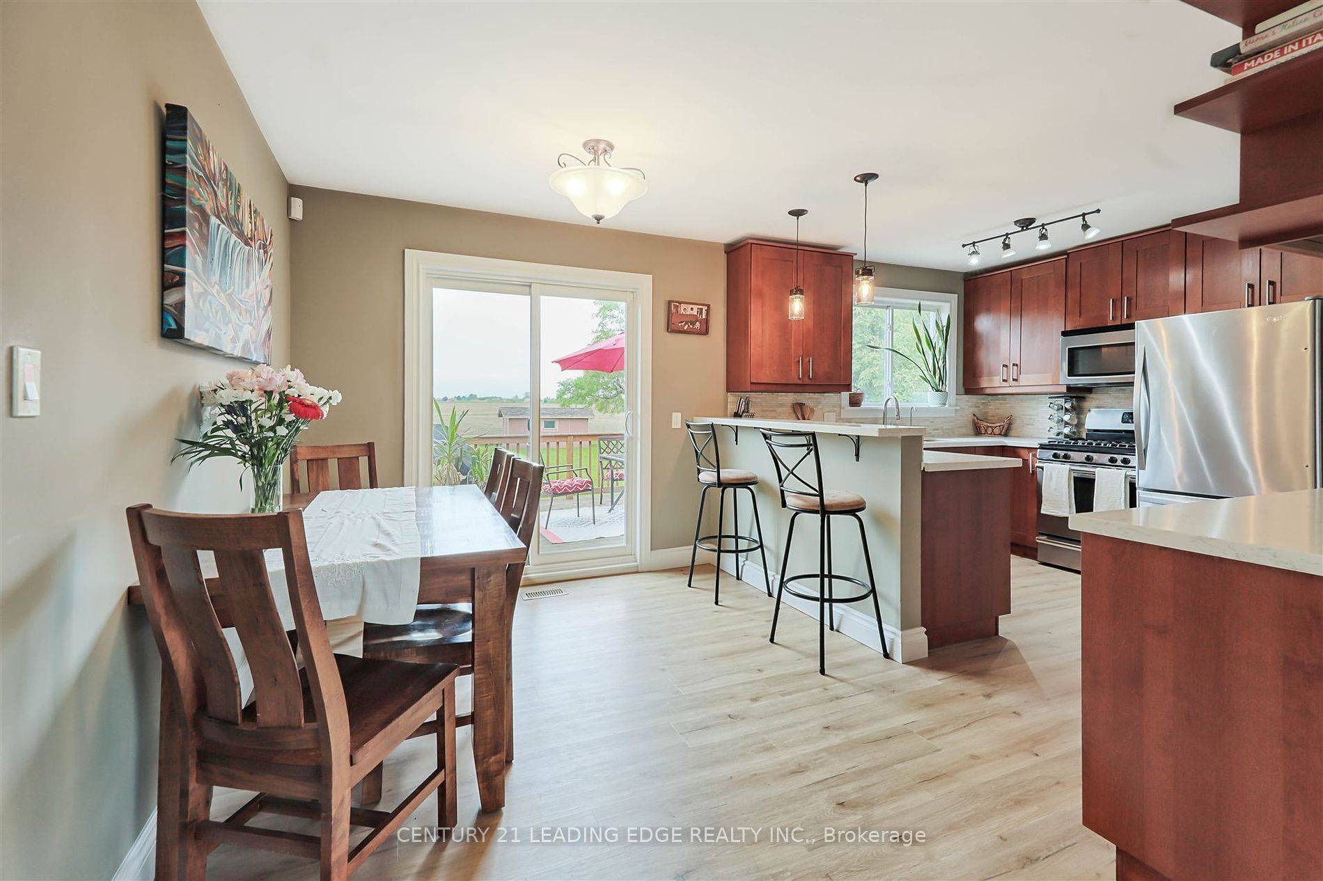 Hamilton, ON L0R 1W0,8276 White Church RD E