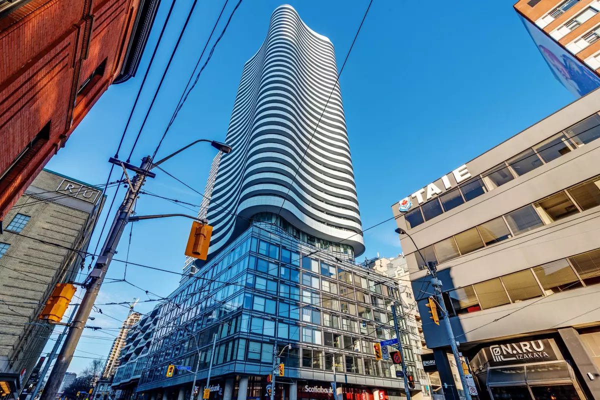 Toronto C08, ON M4Y 0C9,403 Church ST #213