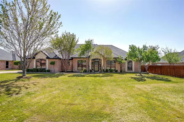 909 Alconberry Drive, Crowley, TX 76036