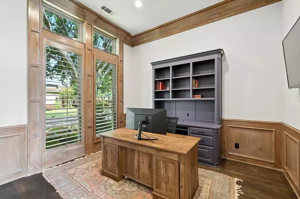 Coppell, TX 75019,748 Lexington Avenue