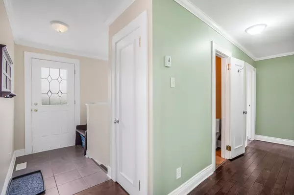 Alfred And Plantagenet, ON L9P 1R3,865 Concession 9 RD