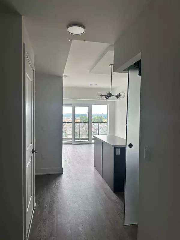 Brantford, ON N3T 0Y2,575 Conklin RD #917