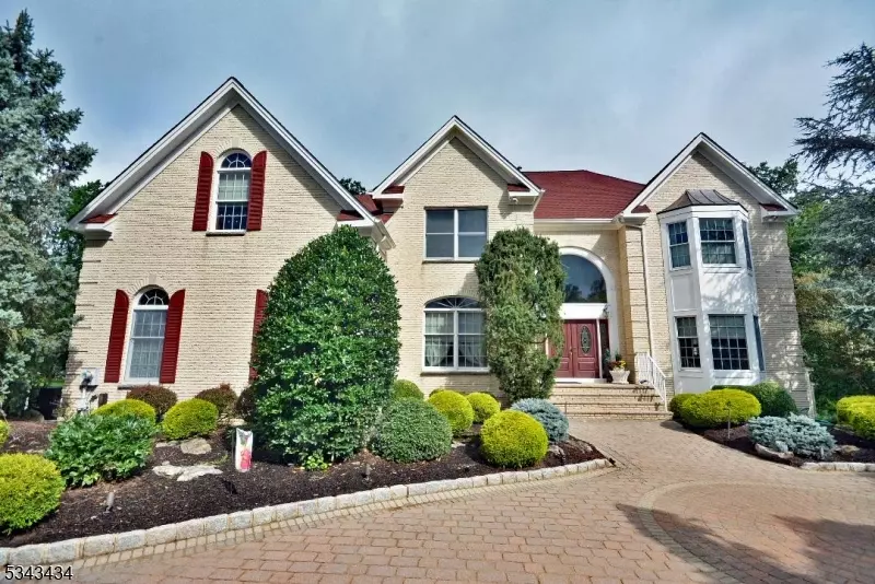 21 Foxglove Dr, Warren Twp., NJ 07059