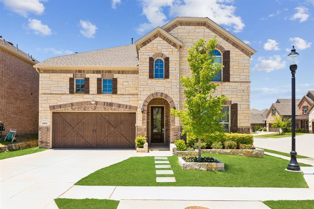 2004 Creekridge Drive, Lewisville, TX 75010