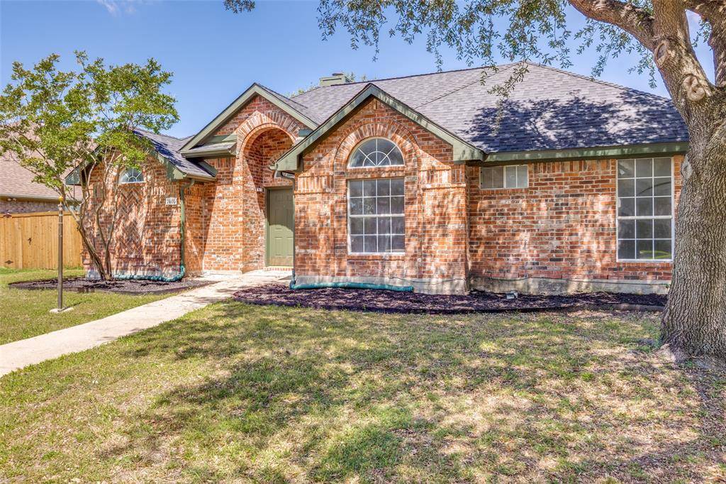 Rowlett, TX 75089,7405 Armstrong Lane